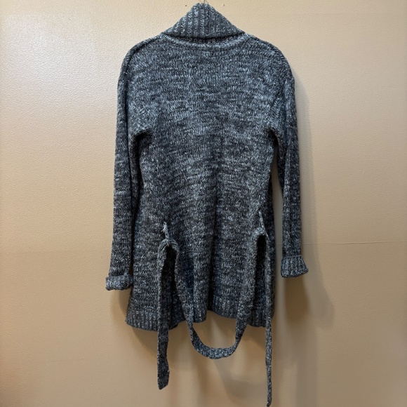 Gap Shawl Collar Tie Waist Black/White Cardigan Wrap Size XS NWT - Picture 3 of 9